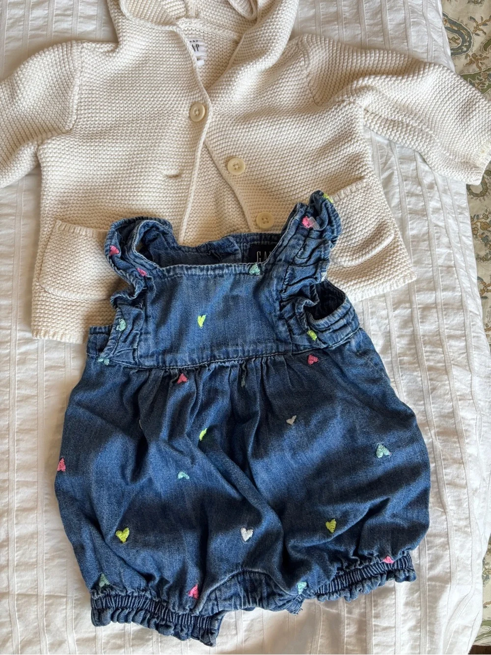 GAP cozy cream